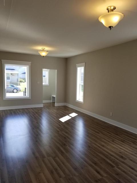 110 E Liberty St, Belding, MI 48809 photo 10