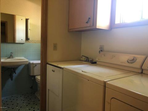 704 E Spring St, Whitehall, MI 49461 photo 14