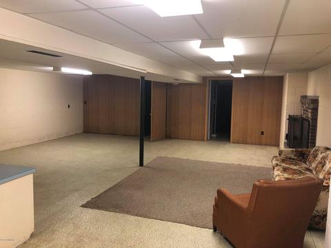 704 E Spring St, Whitehall, MI 49461 photo 15