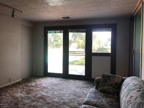 704 E Spring St, Whitehall, MI 49461 photo 16
