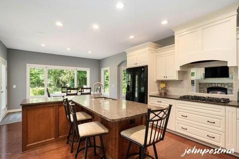 2487 Sturbridge Dr SE, Ada, MI 49301 photo 22