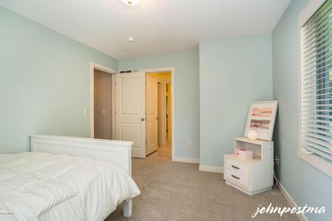2487 Sturbridge Dr SE, Ada, MI 49301 photo 29