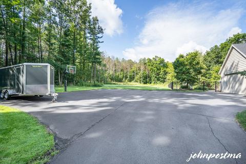 2487 Sturbridge Dr SE, Ada, MI 49301 photo 47