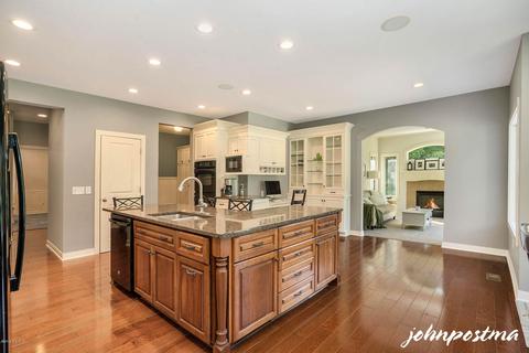 2487 Sturbridge Dr SE, Ada, MI 49301 photo 18