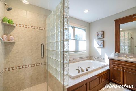 2487 Sturbridge Dr SE, Ada, MI 49301 photo 39