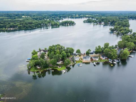10822 Long Point Dr, Plainwell, MI 49080 photo 26