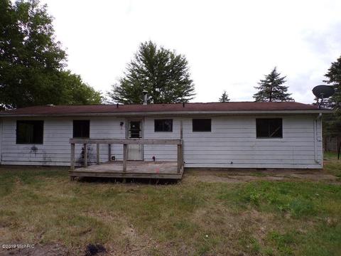 6411 E Baseline Rd, Mount Pleasant, MI 48858 photo 12