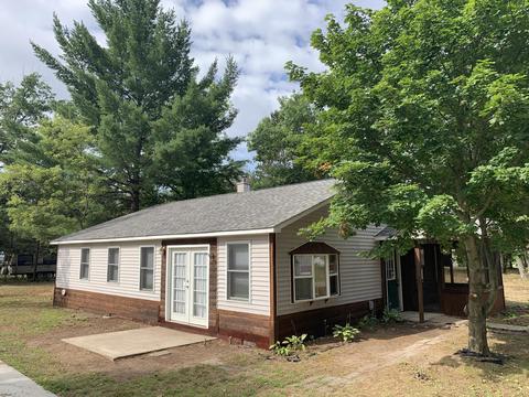 535 Weldon Dr, Marion, MI 49665 photo 1