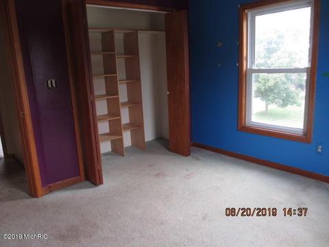 4212 Cedar St, Dorr, MI 49323 photo 6