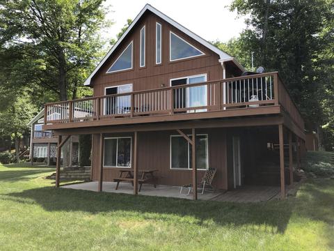 9758 W Harper Dr, Irons, MI 49644 photo 1