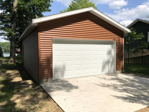 9758 W Harper Dr, Irons, MI 49644 photo 4