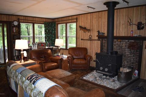 10402 S Hancock Dr, Baldwin, MI 49304 photo 7