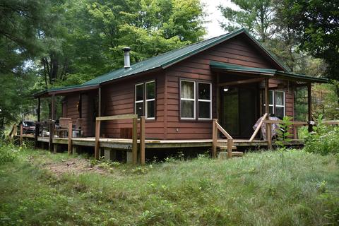 10402 S Hancock Dr, Baldwin, MI 49304 photo 1