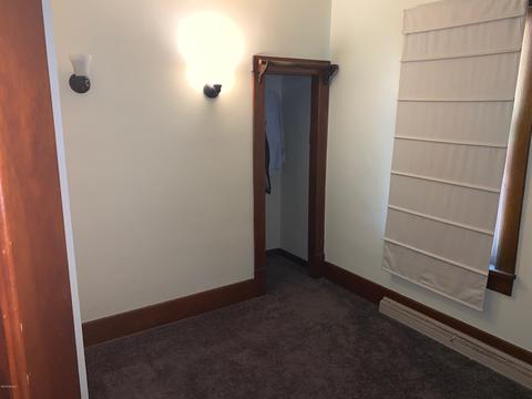 519 E Johnson St, Hart, MI 49420 photo 9