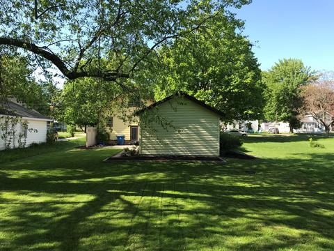 519 E Johnson St, Hart, MI 49420 photo 3