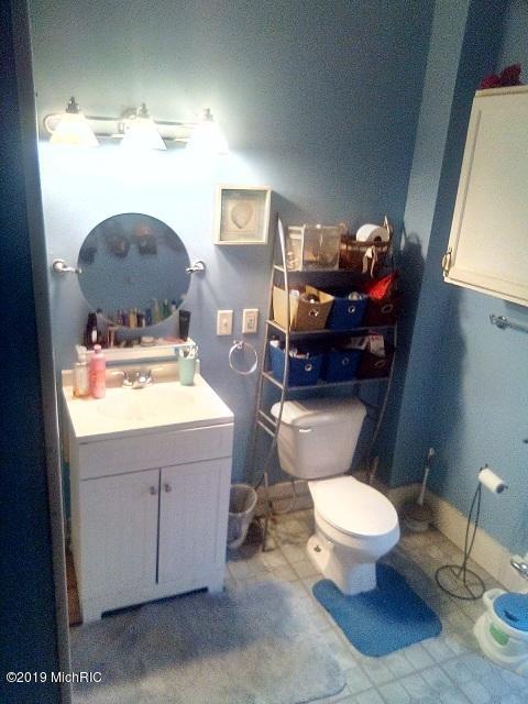 513 Eighth St, Three Rivers, MI 49093 photo 14