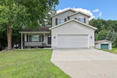 4063 Rabbit River Dr, Hamilton, MI 49419 photo 1