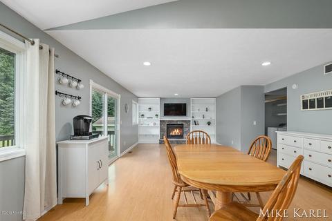 4063 Rabbit River Dr, Hamilton, MI 49419 photo 5