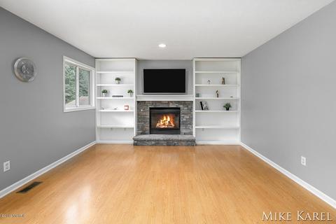 4063 Rabbit River Dr, Hamilton, MI 49419 photo 6