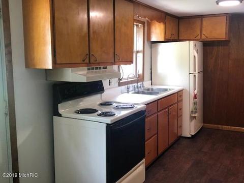 321 Nash Rd, Coldwater, MI 49036 photo 8