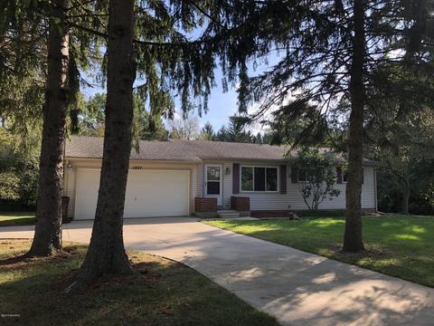 1997 E Kimmel Rd, Jackson, MI 49201 photo 1