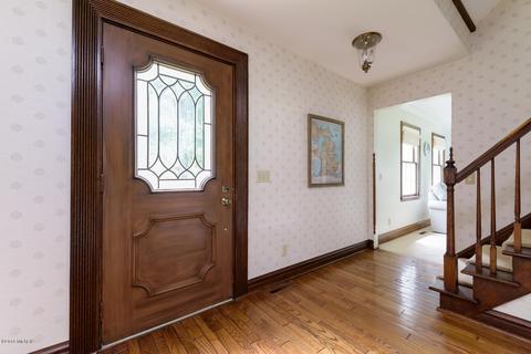 436 Midlakes Blvd, Plainwell, MI 49080 photo 5