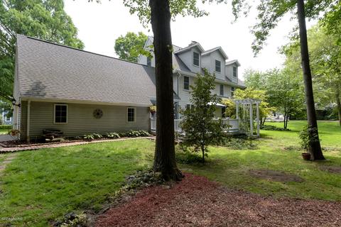 436 Midlakes Blvd, Plainwell, MI 49080 photo 37