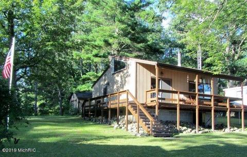 3984 Sunny Dr, Sears, MI 49679 photo 2