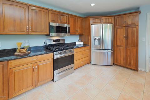 12287 E G Ave, Augusta, MI 49012 photo 8
