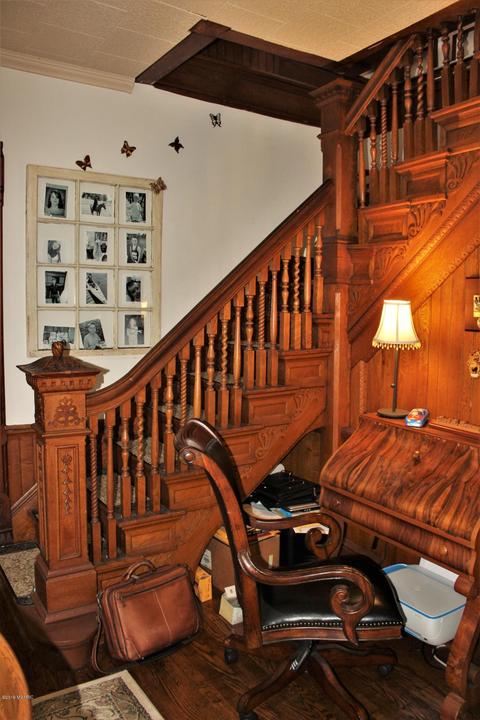 220 E Maple St, Carson City, MI 48811 photo 11
