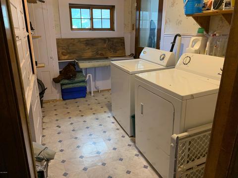 10 E Main St, Hart, MI 49420 photo 17