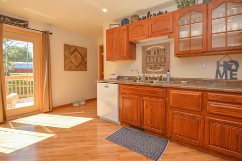 233 Lyon Lake Rd, Marshall, MI 49068 photo 7