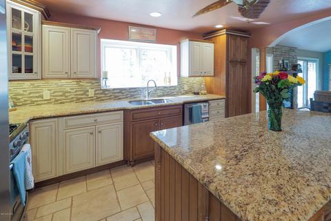 10046 E C Ave, Richland, MI 49083 photo 11