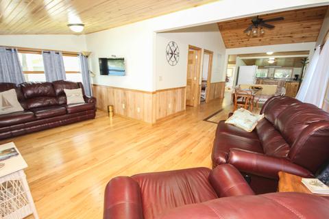 19924 M-60, Three Rivers, MI 49093 photo 27