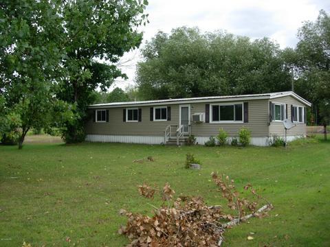 2775 Keith Rd, Brethren, MI 49619 photo 1