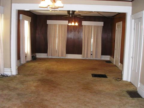 285 S Washington St, Constantine, MI 49042 photo 9