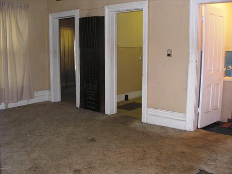 285 S Washington St, Constantine, MI 49042 photo 11