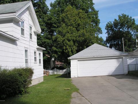 285 S Washington St, Constantine, MI 49042 photo 3