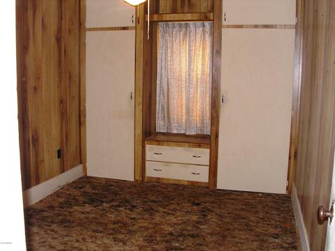 285 S Washington St, Constantine, MI 49042 photo 17