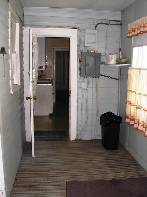 285 S Washington St, Constantine, MI 49042 photo 21