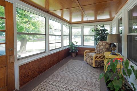 329 Sixth Ave, Three Rivers, MI 49093 photo 3