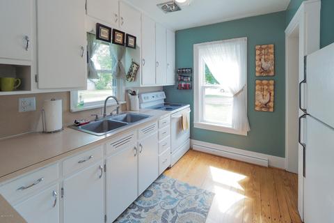 329 Sixth Ave, Three Rivers, MI 49093 photo 10