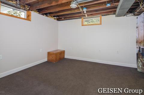 1011 S Pearl St, Belding, MI 48809 photo 21