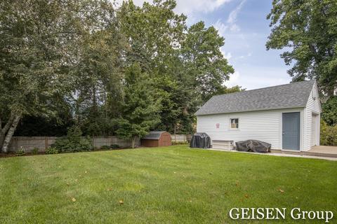 1011 S Pearl St, Belding, MI 48809 photo 13