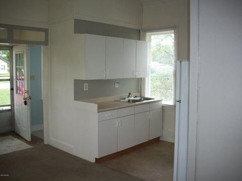 840 Oak St, Baldwin, MI 49304 photo 9