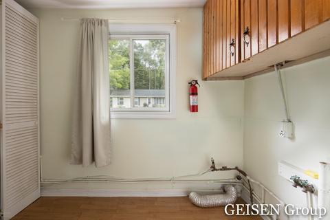 202 Irving St, Belding, MI 48809 photo 12