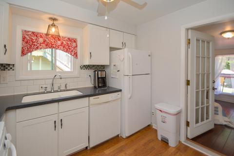 213 E Spruce St, Marshall, MI 49068 photo 12