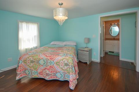 213 E Spruce St, Marshall, MI 49068 photo 17