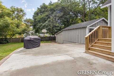 812 S Pearl St, Belding, MI 48809 photo 23