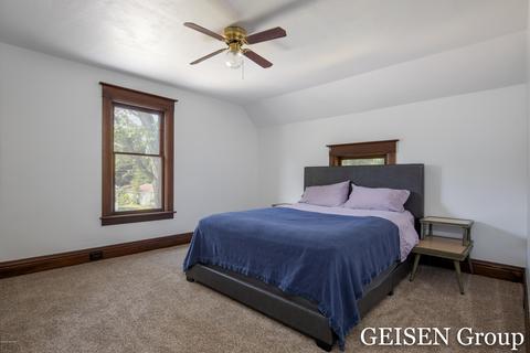 812 S Pearl St, Belding, MI 48809 photo 19